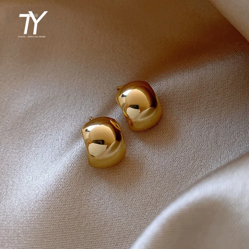 2020 Petite Gold Metal Stud Earrings