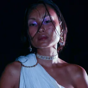 Amara Mother of Pearl Linear Choker