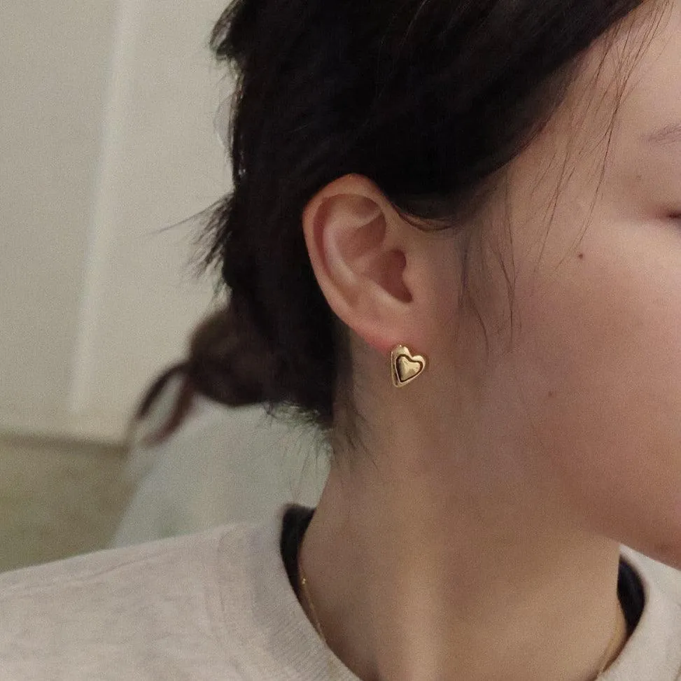 Amelia earrings