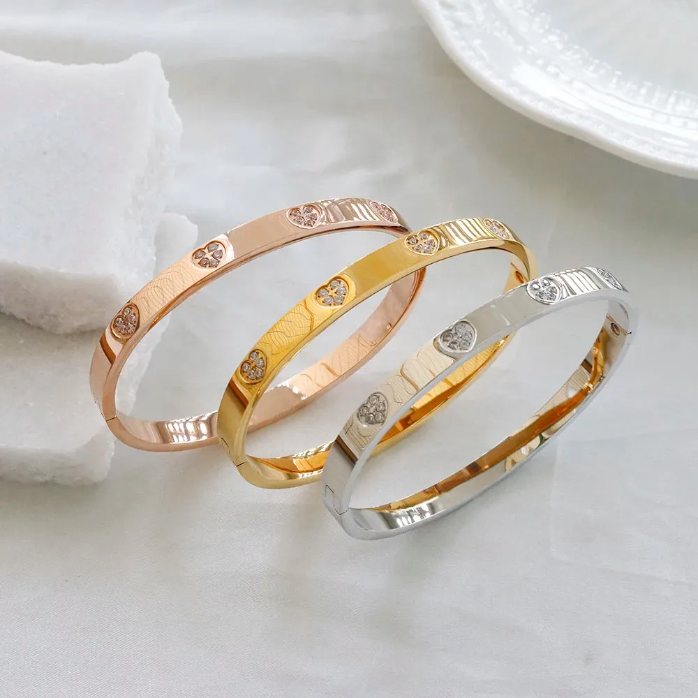 Cubic Zirconia Heart Crystal Cuff Bracelet Shiny Zircon Bangle Jewelry Gift