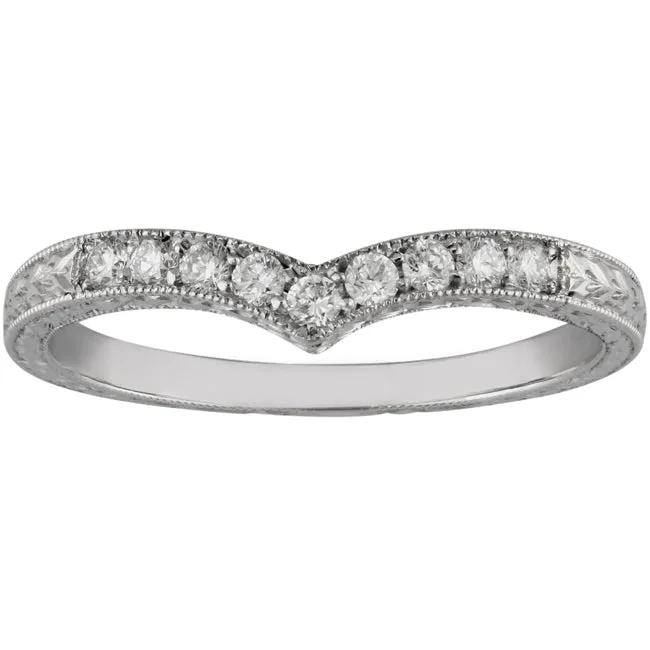 Engraved V-Shaped Diamond Ring in Platinum