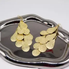Gleaming Gold Earrings