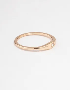 Gold Solitaire Tapered Ring
