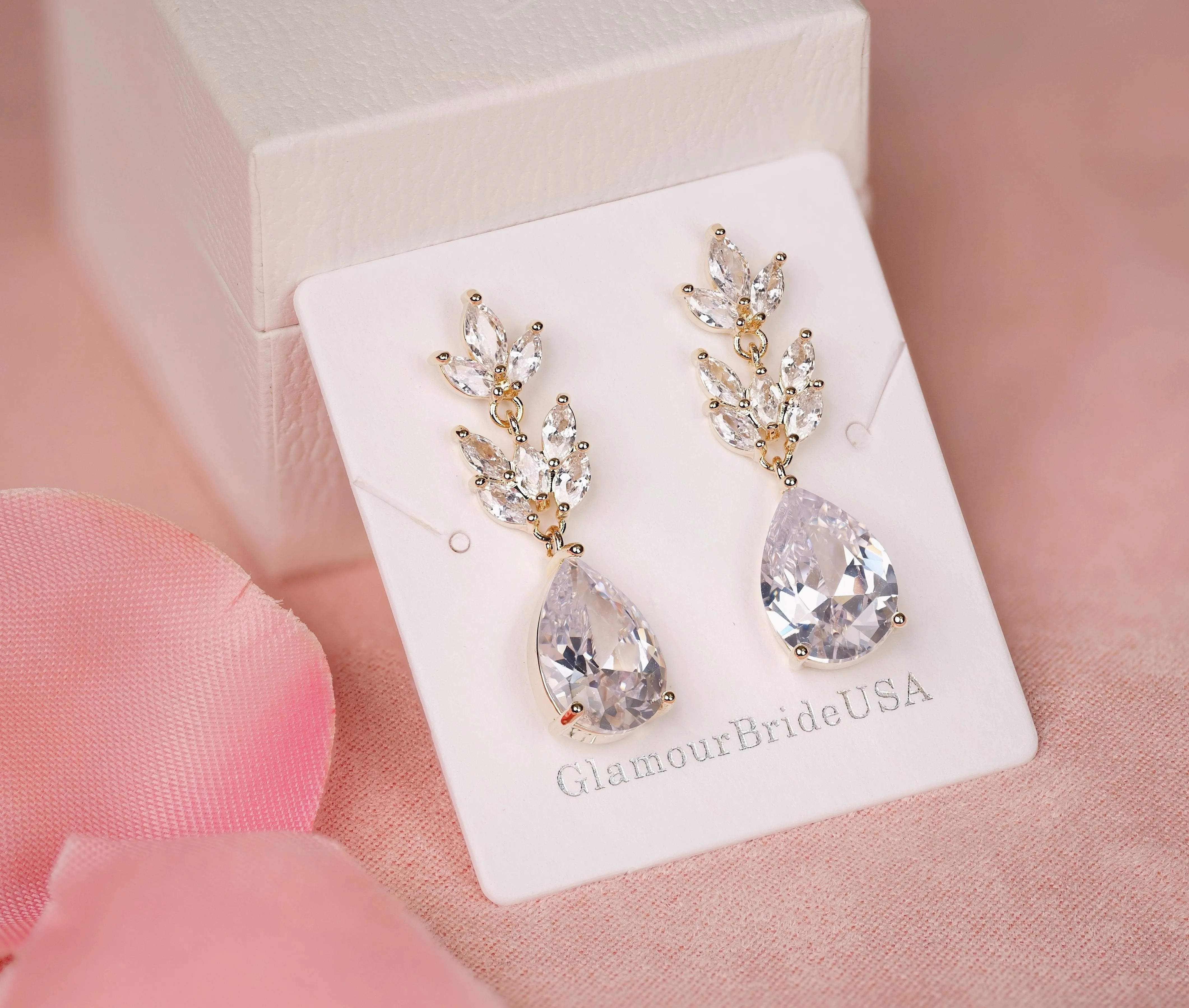 Jennifer - Crystal Bridal Necklace Set