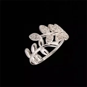 Ladies Silver Vine Ring Size 8
