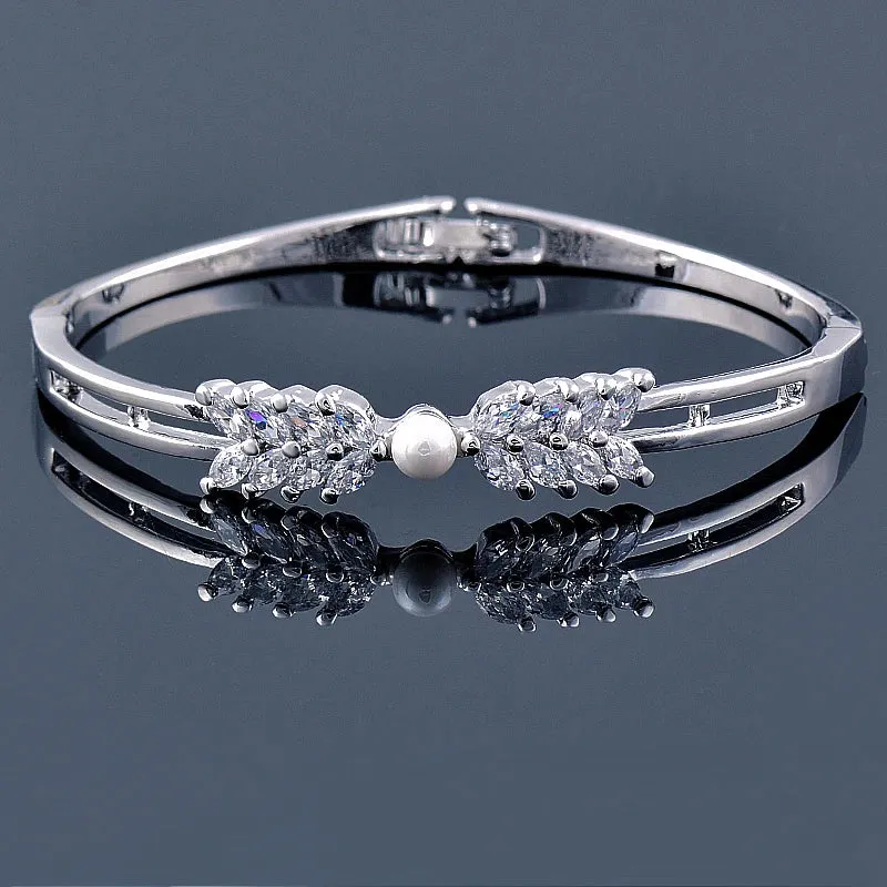 luxury crystal pearl bangle bracelets for women