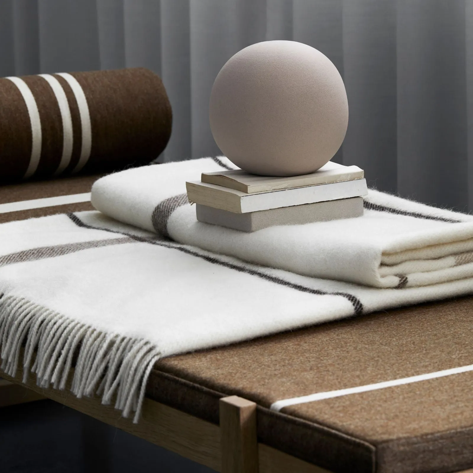 Minimal | Pillow