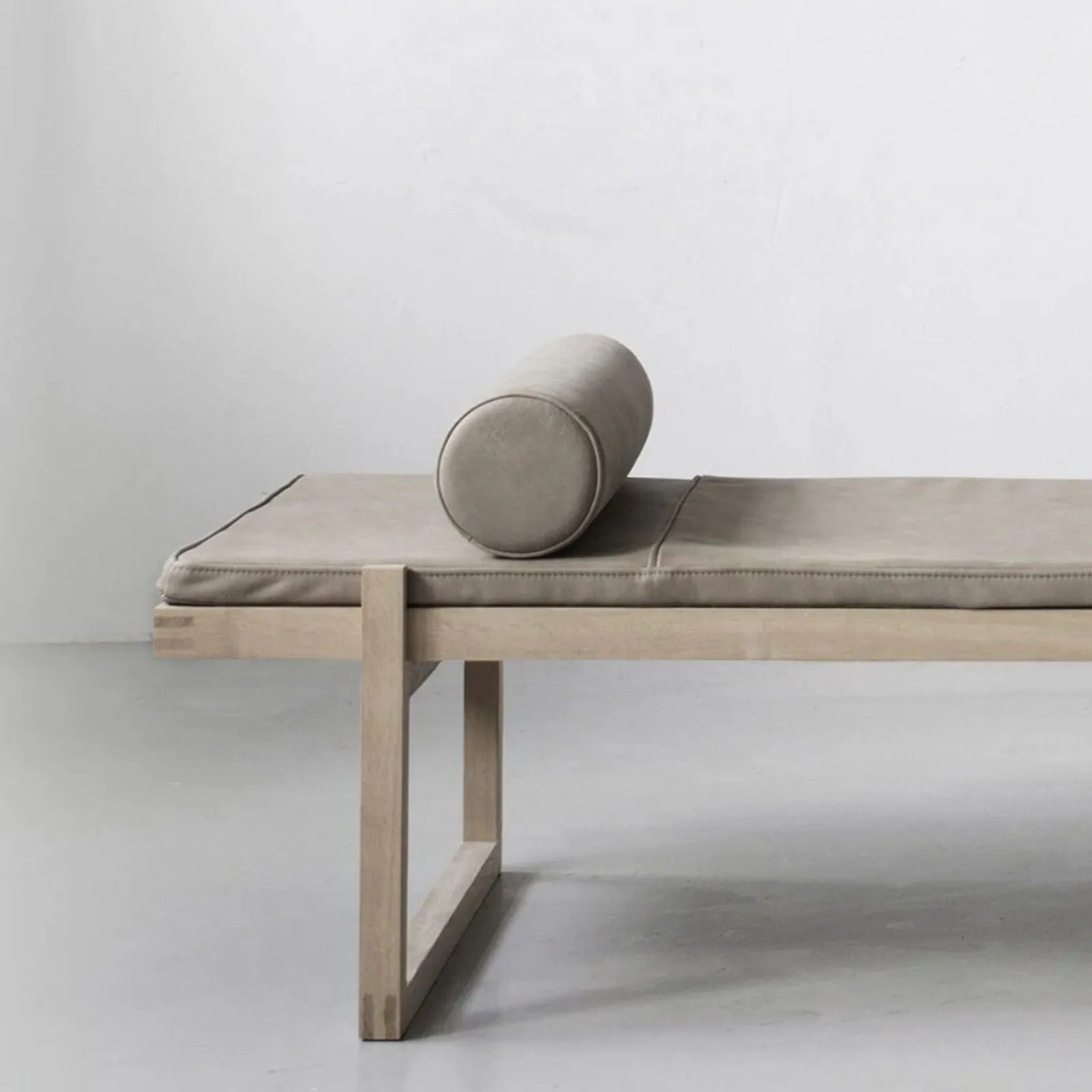 Minimal | Pillow