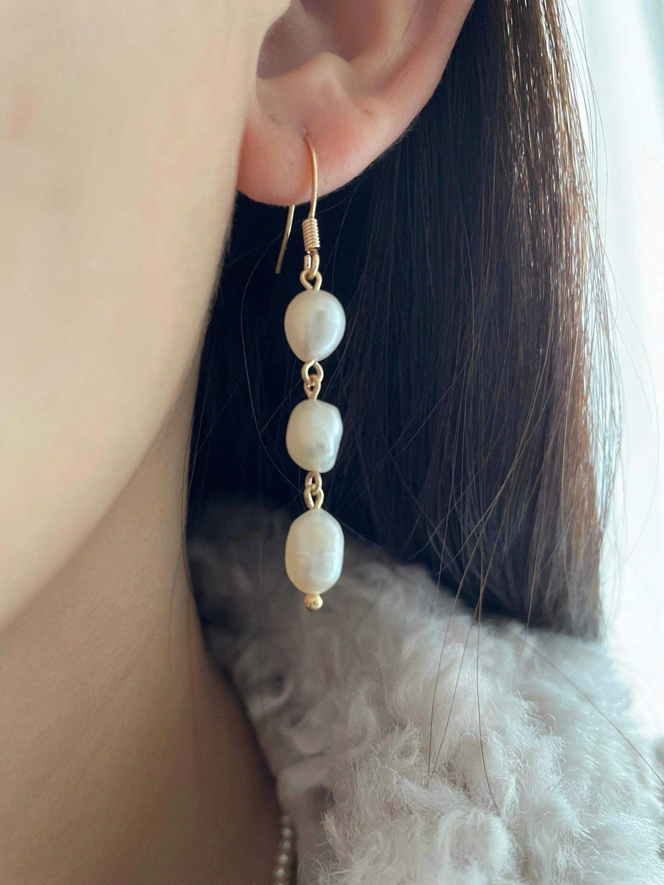 Raindrop Pearl Earrings