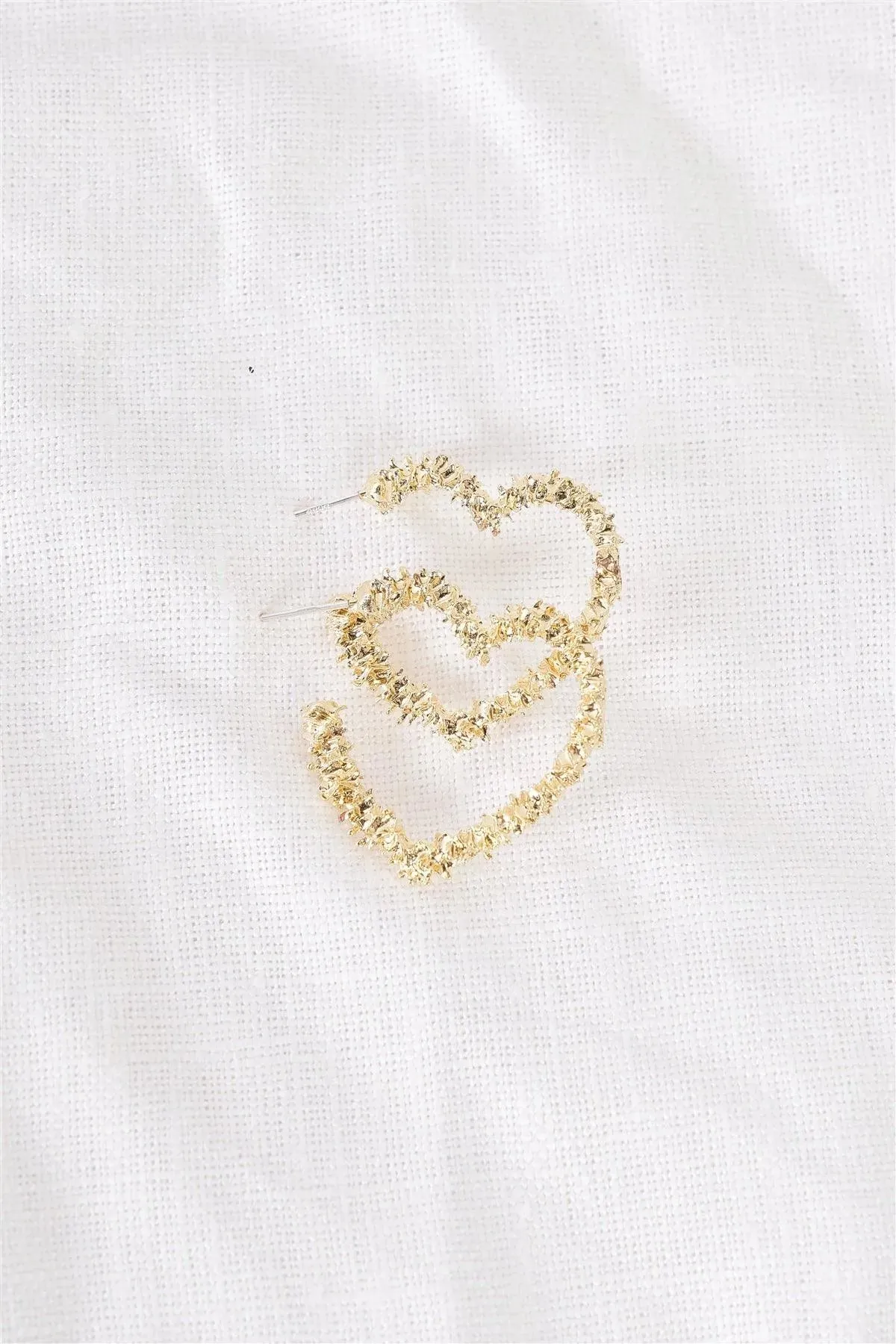 Shaved Gold Crust Heart Shaped Stud Earrings /3 Pieces