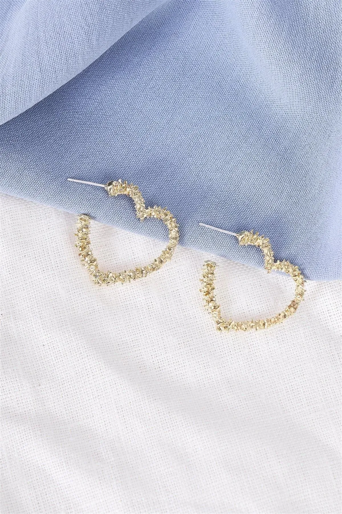 Shaved Gold Crust Heart Shaped Stud Earrings /3 Pieces